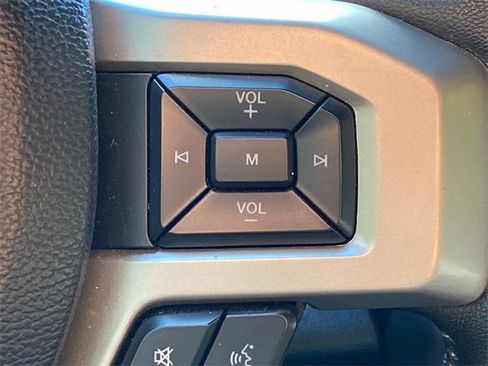 Used 2020 Ford F150 Lariat w/ Equipment Group 502A Luxury image 21