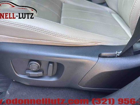 Used 2020 Land Rover Range Rover Velar S AWD/4WD image 11