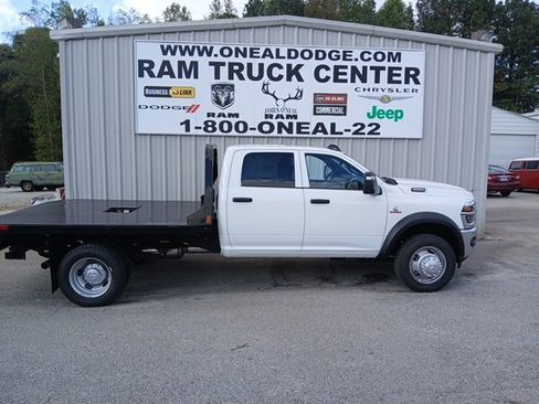 New 2026 RAM 4500 Tradesman w/ Chrome Appearance Group image 2