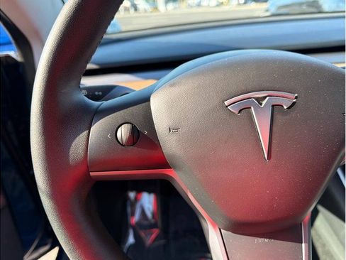 Used 2020 Tesla Model 3 Long Range AWD/4WD image 9