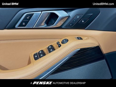 Used 2026 BMW X5 xDrive40i image 3