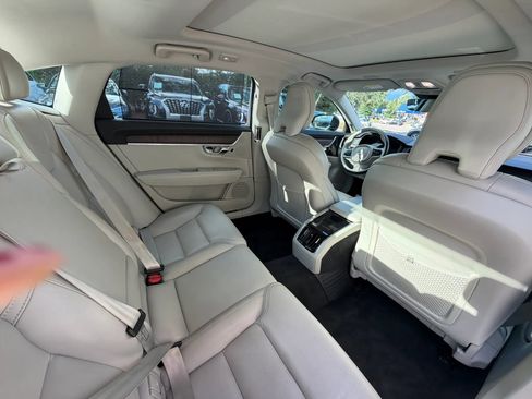 Used 2022 Volvo S90 B6 Inscription w/ Advanced Package AWD/4WD image 14