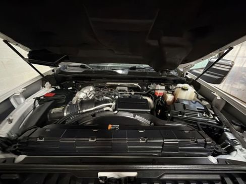 Used 2024 Chevrolet Silverado 2500 LTZ image 26