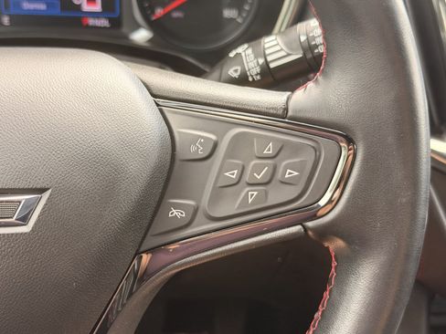Used 2023 Chevrolet Equinox RS FWD image 20