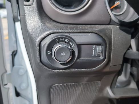 Used 2023 Jeep Wrangler Sport AWD/4WD image 21