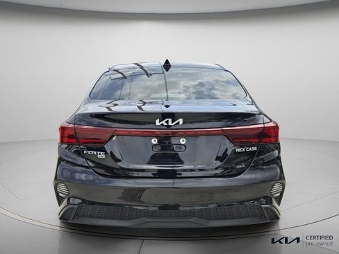 Certified 2023 Kia Forte LX FWD image 6
