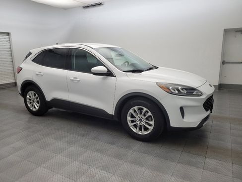 Used 2021 Ford Escape SE w/ Cold Weather Package FWD image 11