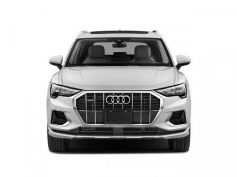 Used 2022 Audi Q3 2.0T Premium w/ 19" Wheel Package image 4