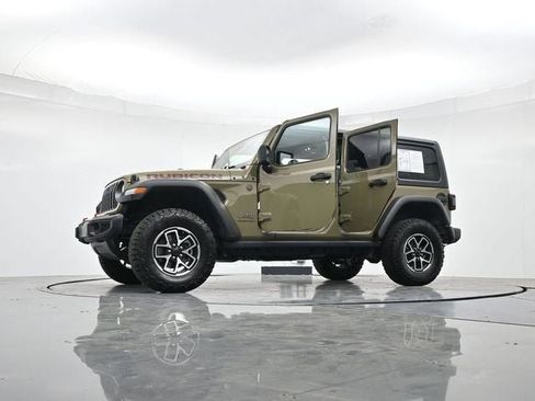Used 2025 Jeep Wrangler Unlimited Rubicon w/ Safety Group image 56