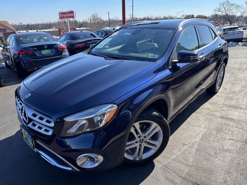 Used 2019 Mercedes-Benz GLA 250 4MATIC image 2