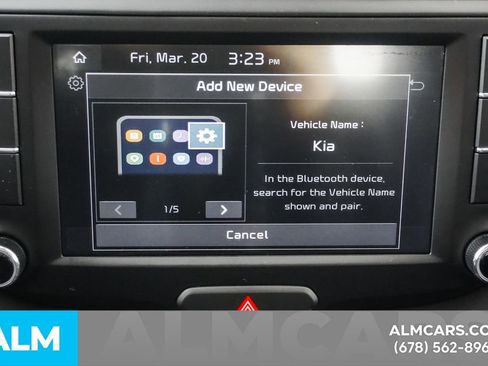 Used 2025 Kia Soul LX w/ LX Technology Package image 32