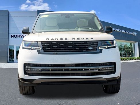 New 2025 Land Rover Range Rover Autobiography image 2