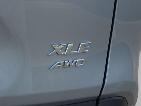 Certified 2025 Toyota RAV4 XLE AWD/4WD image 32