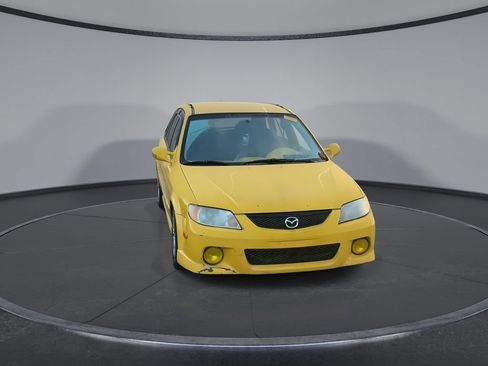 Used 2002 MAZDA Protege5 FWD image 3