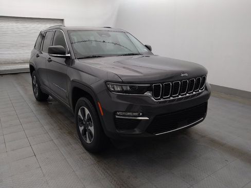 Used 2022 Jeep Grand Cherokee Limited 4xe image 13