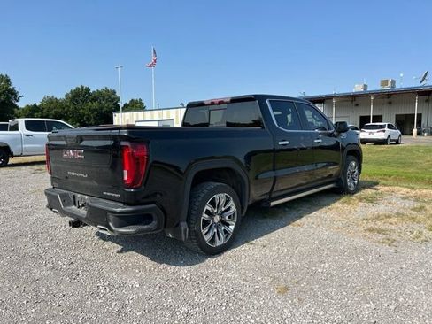 Used 2023 GMC Sierra 1500 Denali w/ Denali Reserve Package AWD/4WD image 3