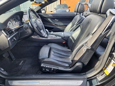 Used 2012 BMW 650i xDrive Convertible image 12