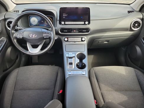 Used 2023 Hyundai Kona SEL image 12