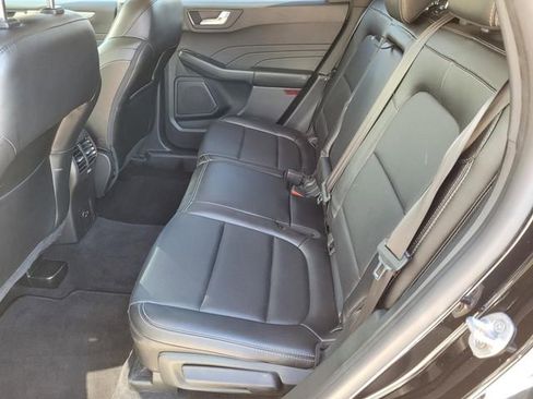 Used 2022 Ford Escape SEL w/ Technology Package image 18