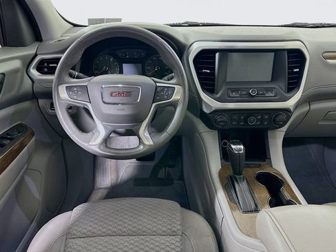 Used 2017 GMC Acadia SLE FWD image 25