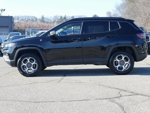 Used 2022 Jeep Compass Trailhawk w/ Trailhawk Elite Group image 3