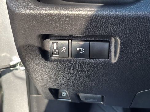 Certified 2025 Toyota RAV4 LE AWD/4WD image 34