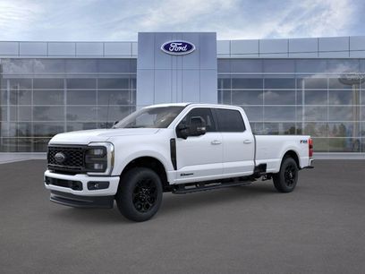 New 2025 Ford F350 Lariat w/ Black Appearance Package