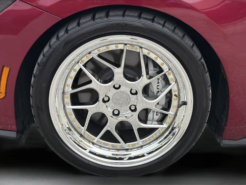 Used 2025 Ford Mustang GT Premium RWD image 32