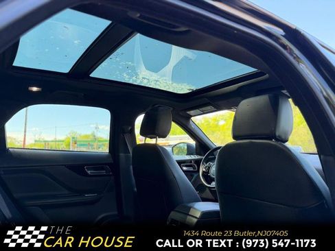 Used 2017 Jaguar F-PACE Premium AWD/4WD image 22