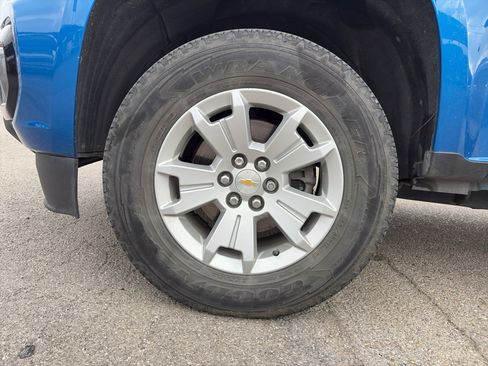 Used 2022 Chevrolet Colorado LT RWD image 9