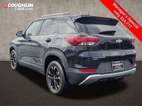 Used 2021 Chevrolet TrailBlazer LT w/ Convenience Package AWD/4WD image 5