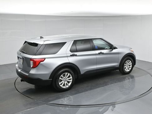 Certified 2021 Ford Explorer 2WD image 45