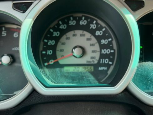 Used 2005 Toyota 4Runner SR5 RWD image 31
