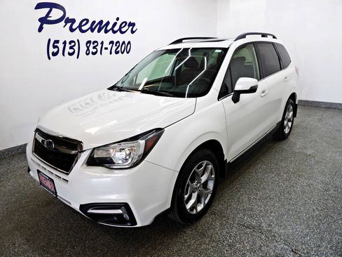 Used 2017 Subaru Forester 2.5i Touring AWD/4WD image 1