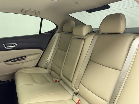 Used 2018 Acura TLX V6 image 35