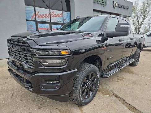 New 2026 RAM 2500 Big Horn AWD/4WD image 2