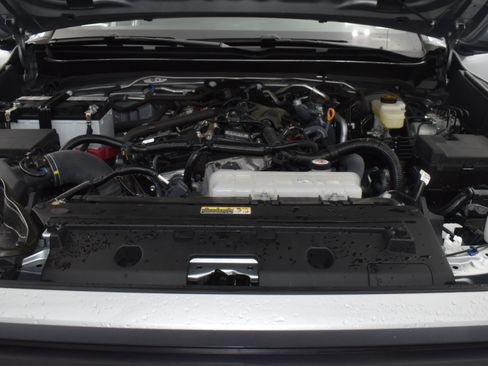 Used 2024 Toyota Tacoma SR5 w/ SR5 Upgrade Package image 23