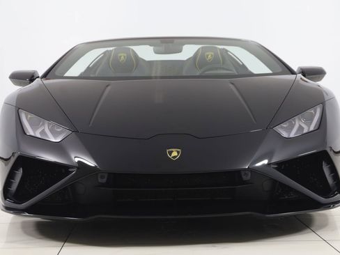 Used 2023 Lamborghini Huracan EVO image 90