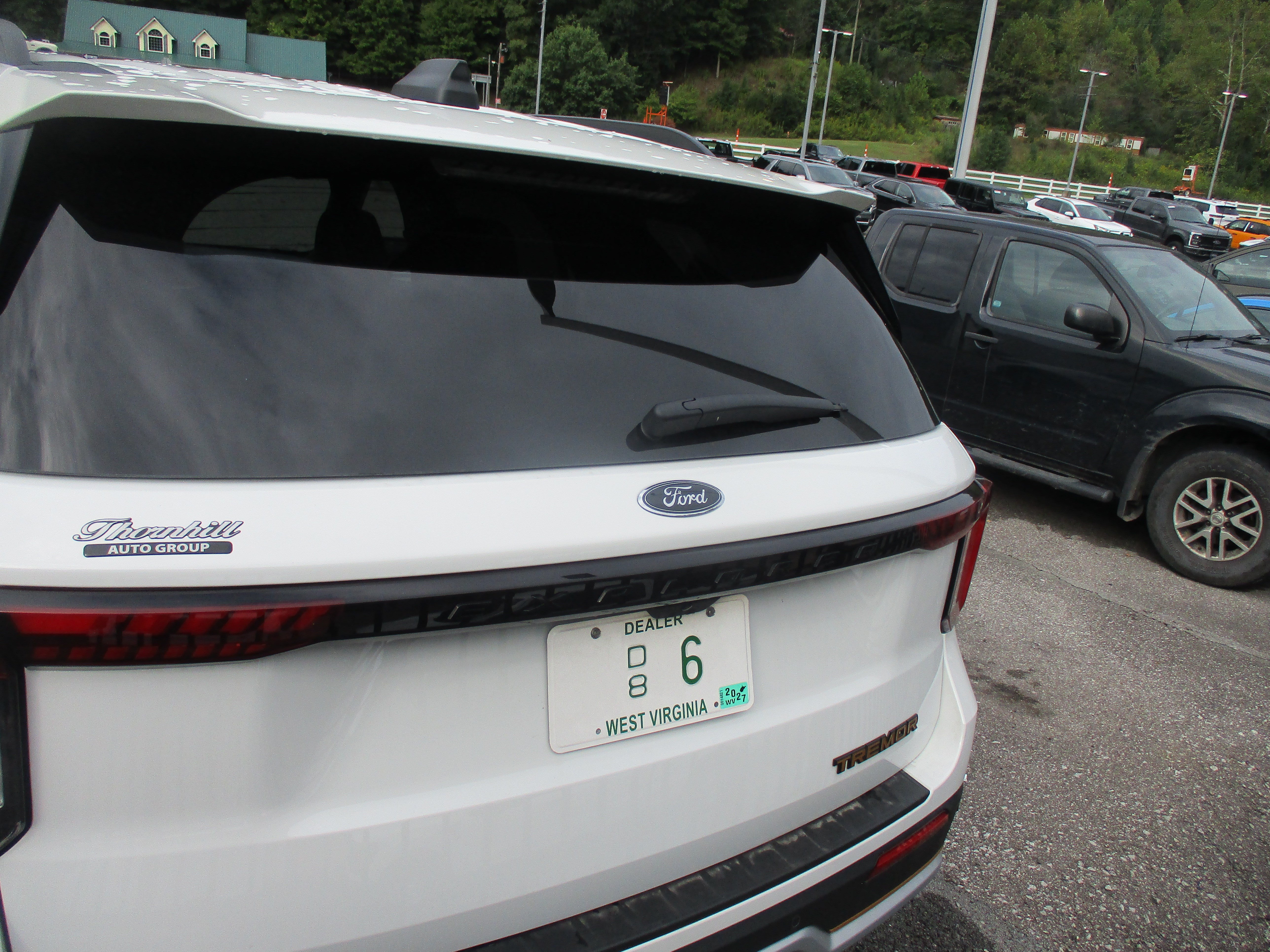 Used 2026 Ford Explorer Tremor w/ Tremor Convenience Package AWD/4WD image 5