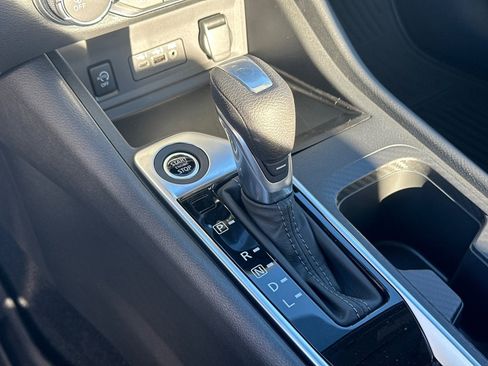 New 2025 Nissan Sentra SV image 30