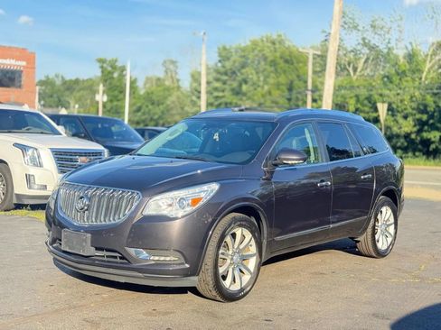 Used 2017 Buick Enclave Premium w/ Experience Buick Package AWD/4WD image 4