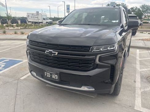 Used 2021 Chevrolet Tahoe LT w/ LT Signature Package AWD/4WD image 3