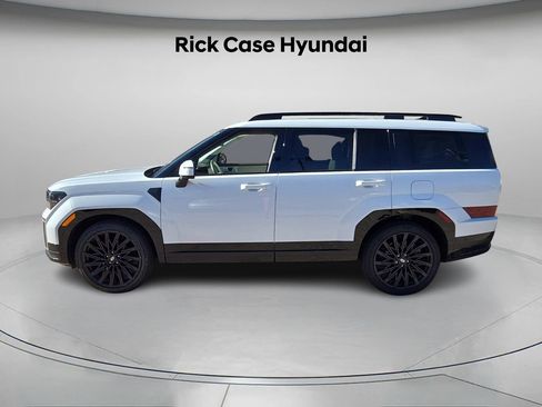 Used 2025 Hyundai Santa Fe Calligraphy image 3