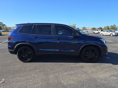 Used 2019 Honda Passport Sport image 2