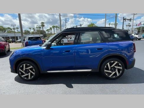 Certified 2025 MINI Cooper Countryman S image 18