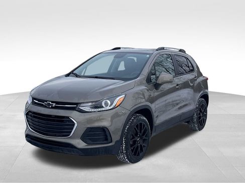 Certified 2022 Chevrolet Trax LT w/ Sport Edition image 6