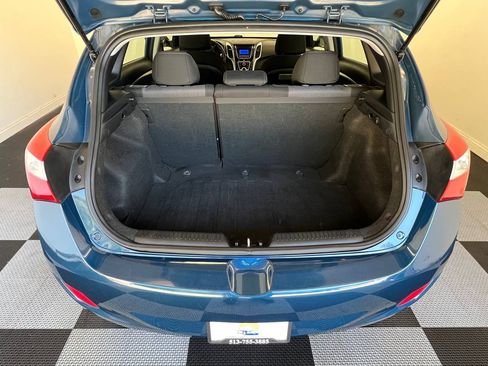 Used 2016 Hyundai Elantra GT image 25