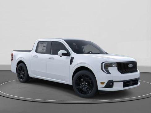 New 2025 Ford Maverick Lobo image 7
