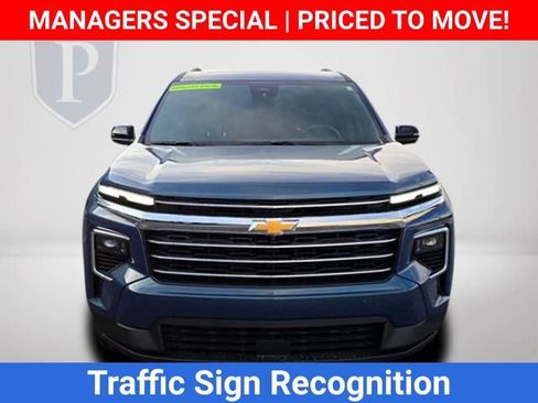 New 2026 Chevrolet Traverse LT w/ Driver Confidence Package FWD image 12