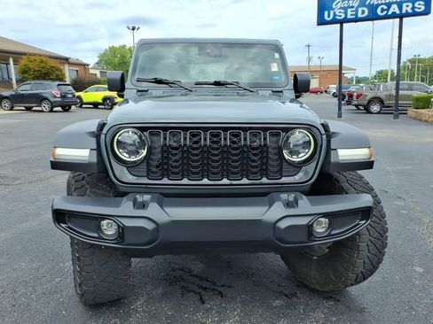 Used 2024 Jeep Wrangler Unlimited Sport AWD/4WD image 20